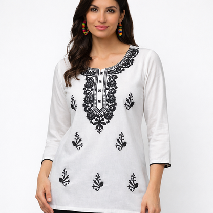 URBAN GRACE – WHITE SHORT KURTI