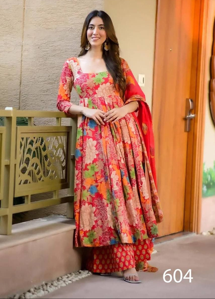 MNK1876‑MaslinSilk‑KurtiPantDupatta‑MulticolorFloralDesignerSet.jpg


