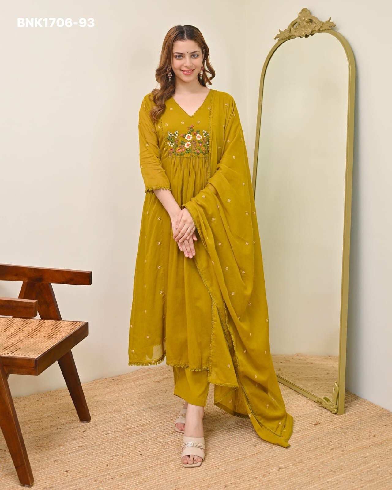 Mull-Chanderi Embroidered - BNK1706