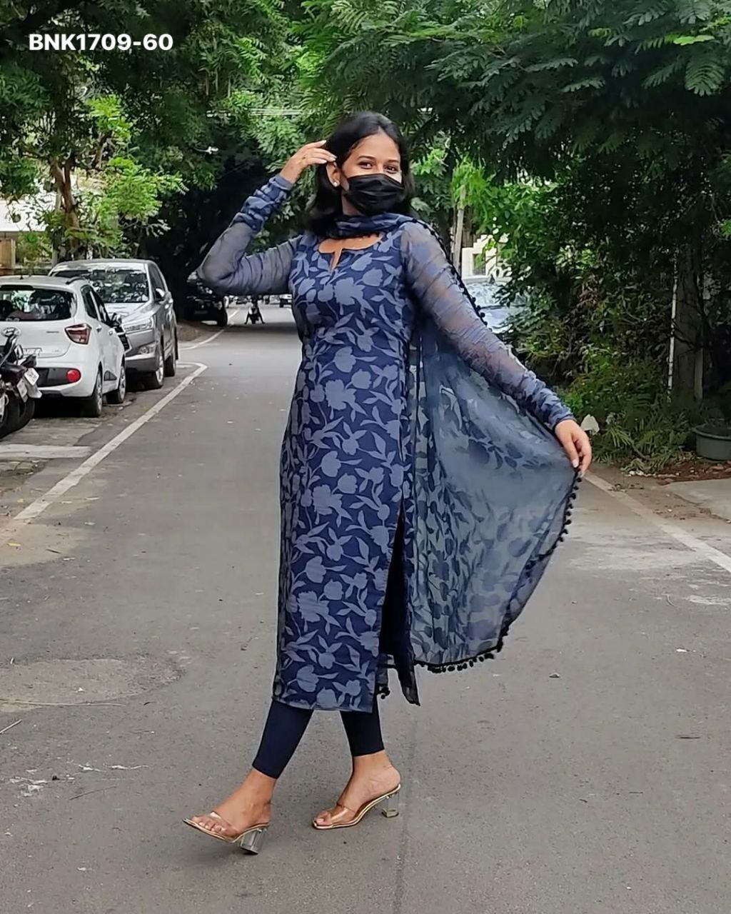 Geourgett Kurti - BNK1709