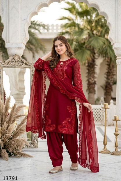 HEAVY EMBROIDERY PALAZZO ROMAN GLASS- MRN13791