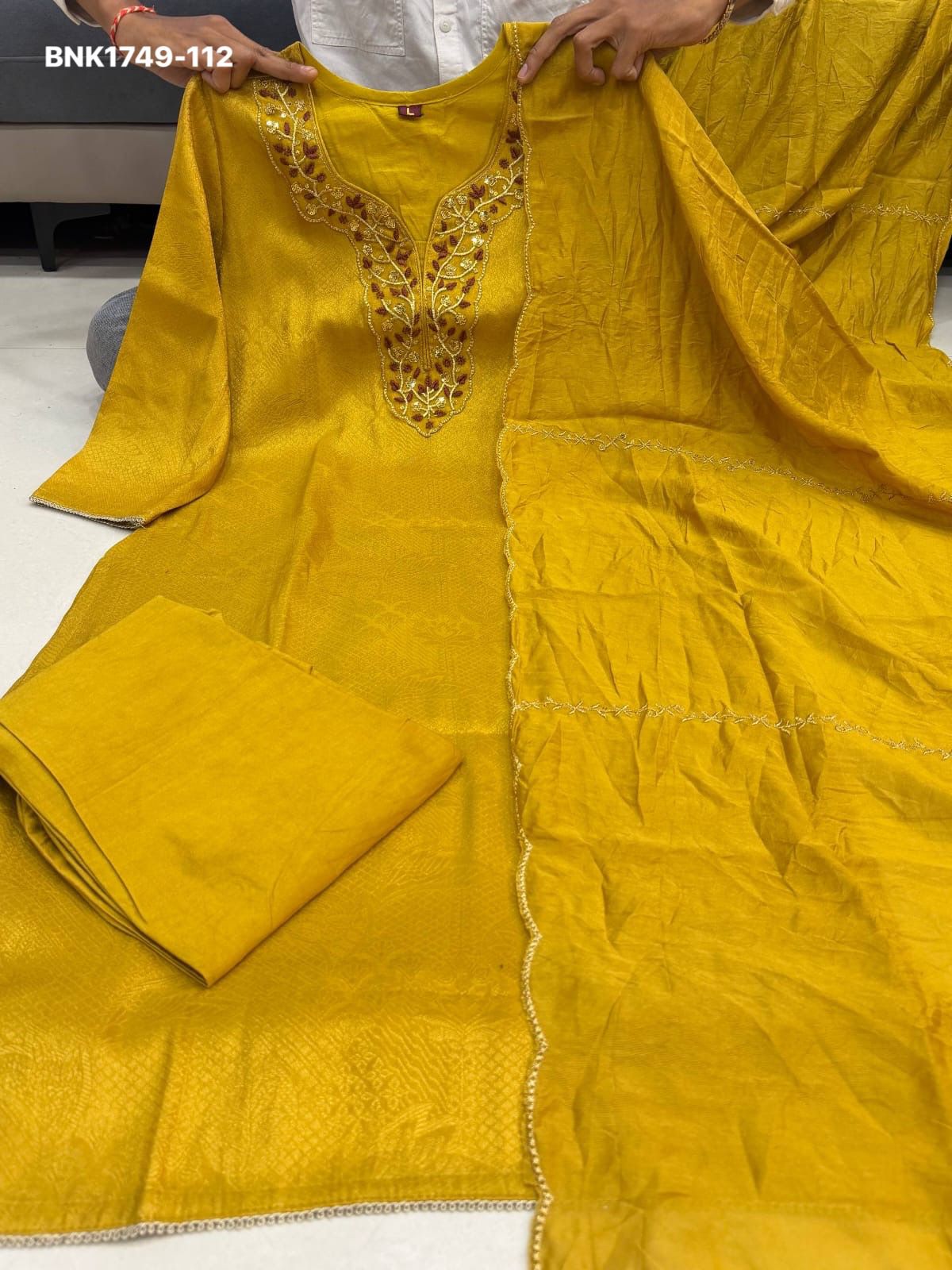 Pure Soft Kanjivaram Glass Tissue - BNK1749