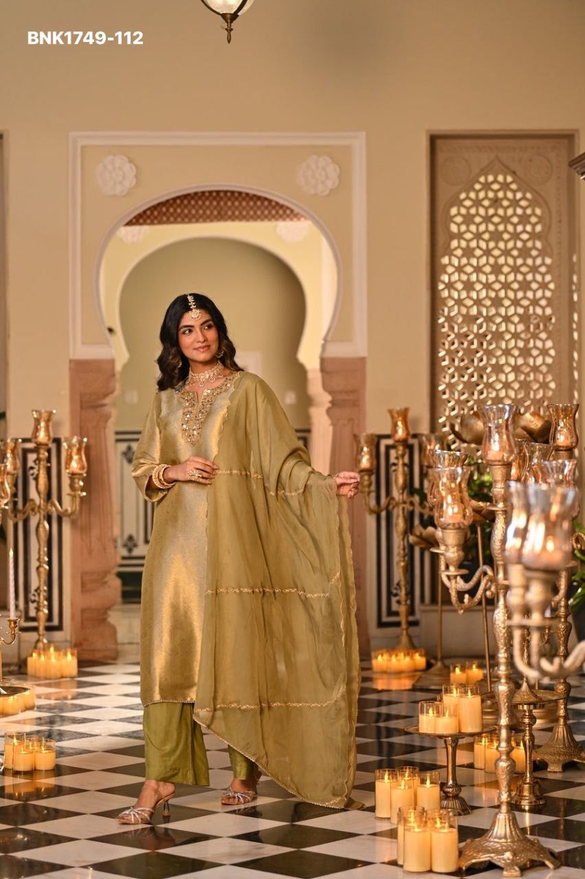 Pure Soft Kanjivaram Glass Tissue - BNK1749
