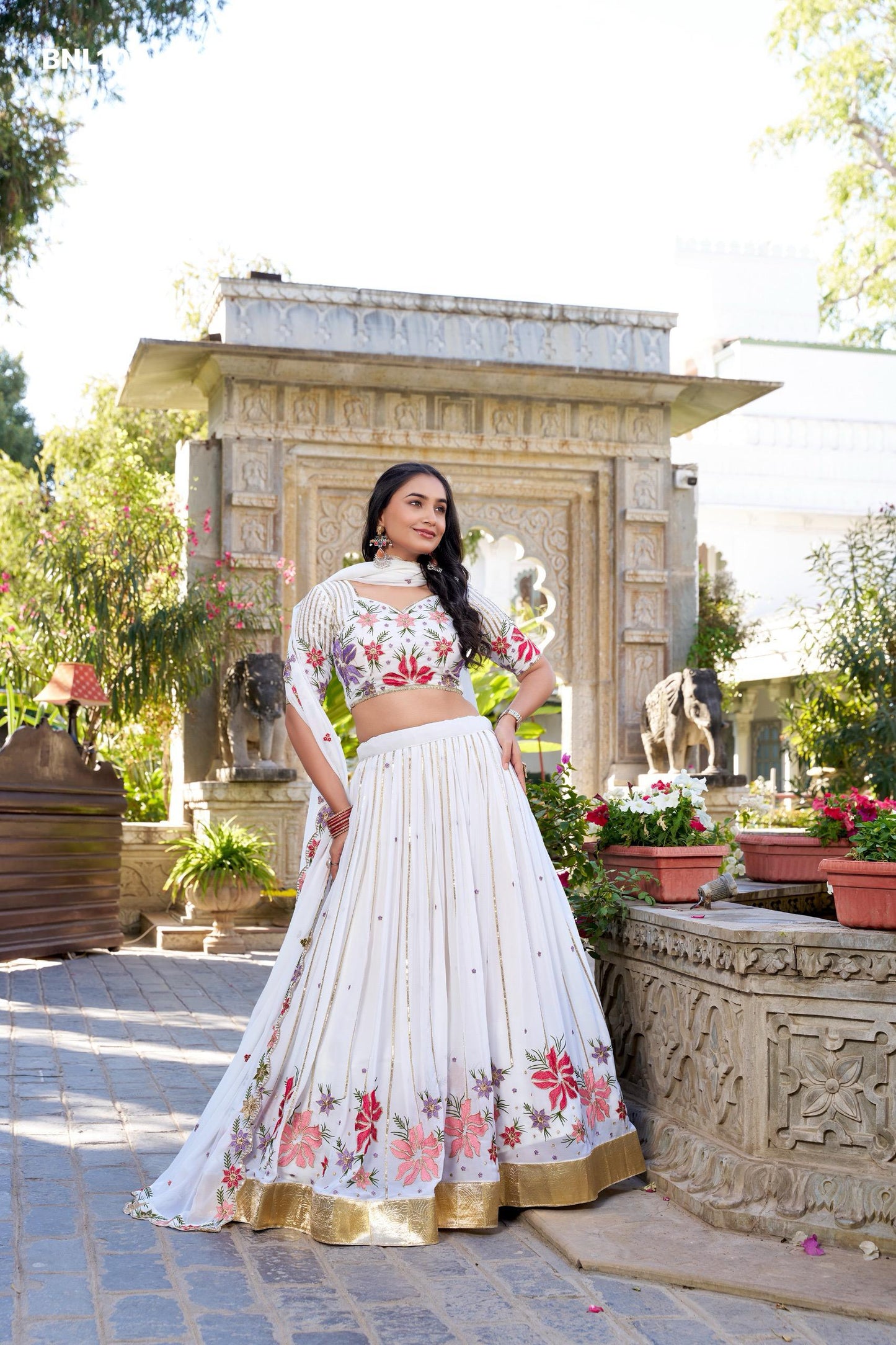 Lehenga choli White wonder adorned with delicate embroidery -MNL100