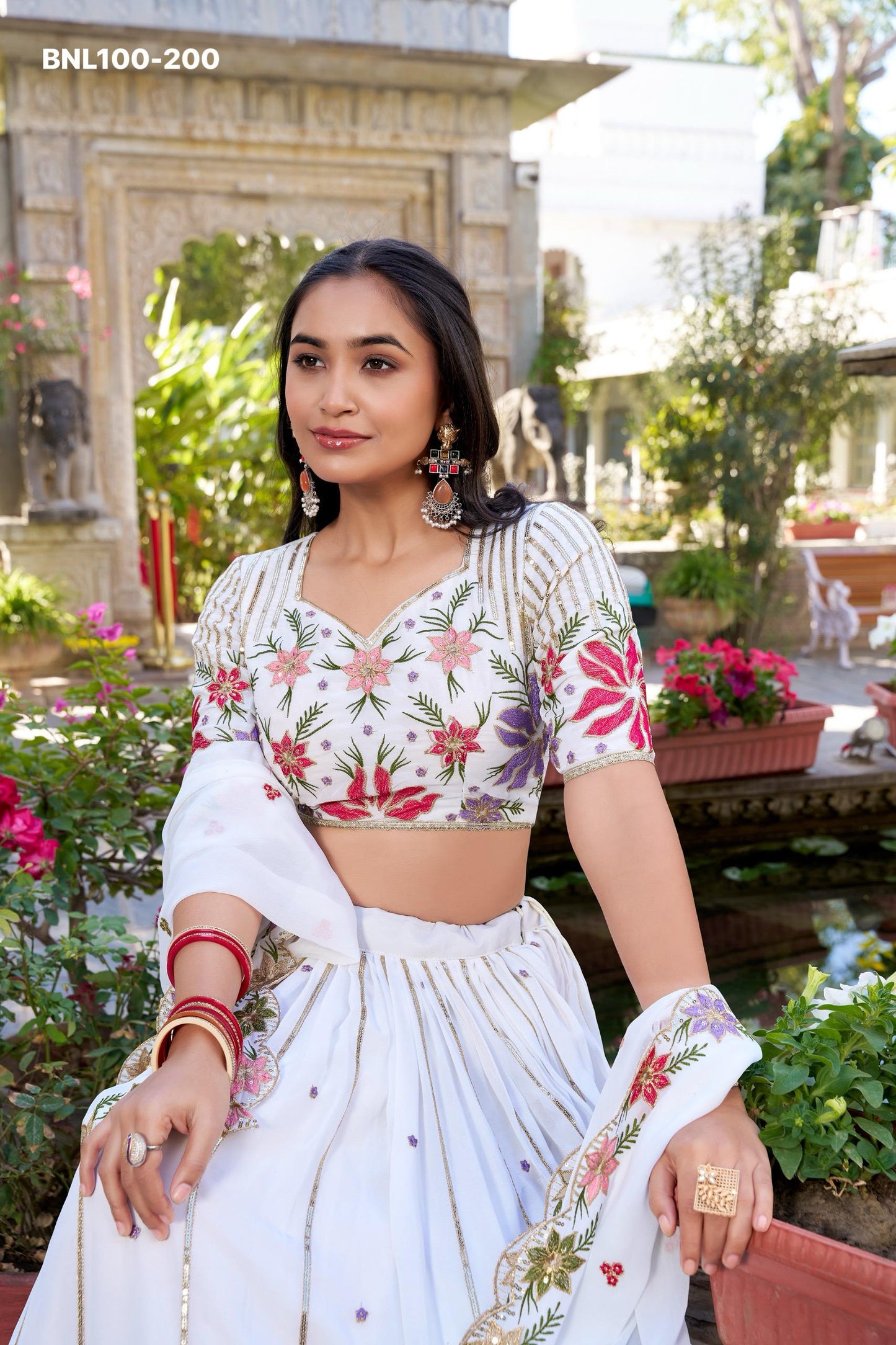 Lehenga choli White wonder adorned with delicate embroidery -MNL100